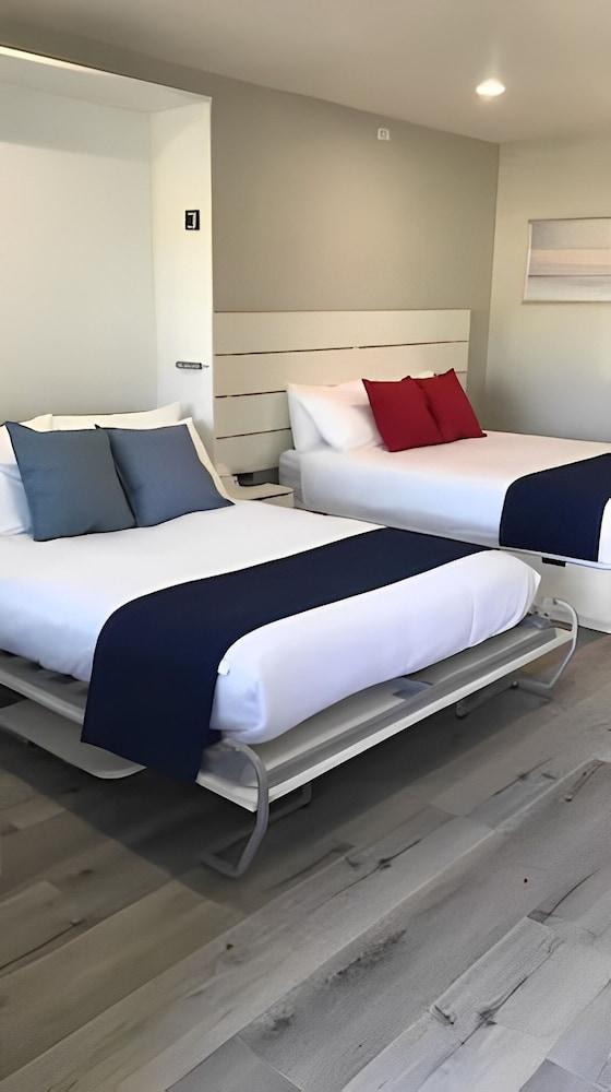 Omeo Suites photo 12