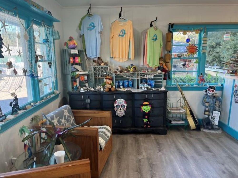 Swell Motel photo 12