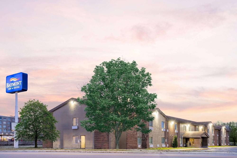 Baymont by Wyndham Beloit photo 37