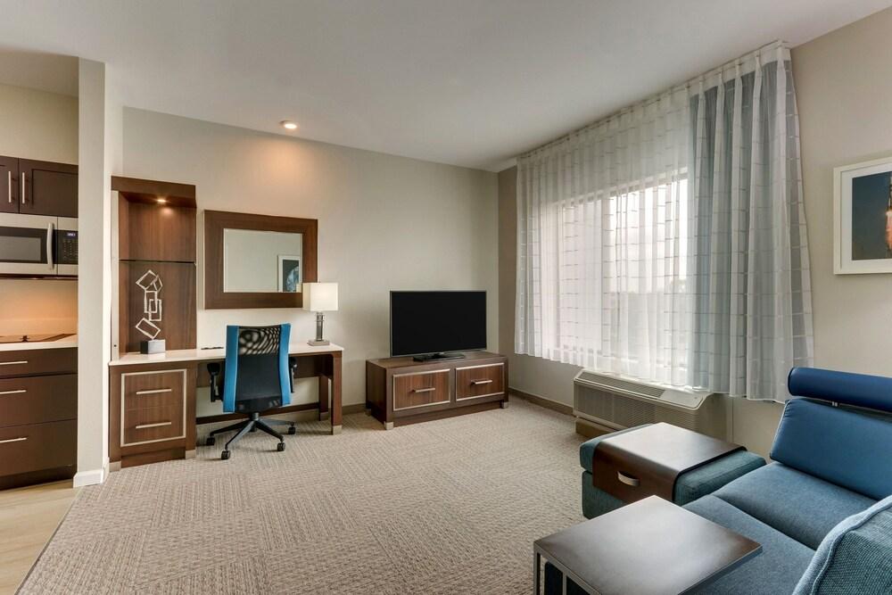 TownePlace Suites by Marriott Houston I-10 East photo 13