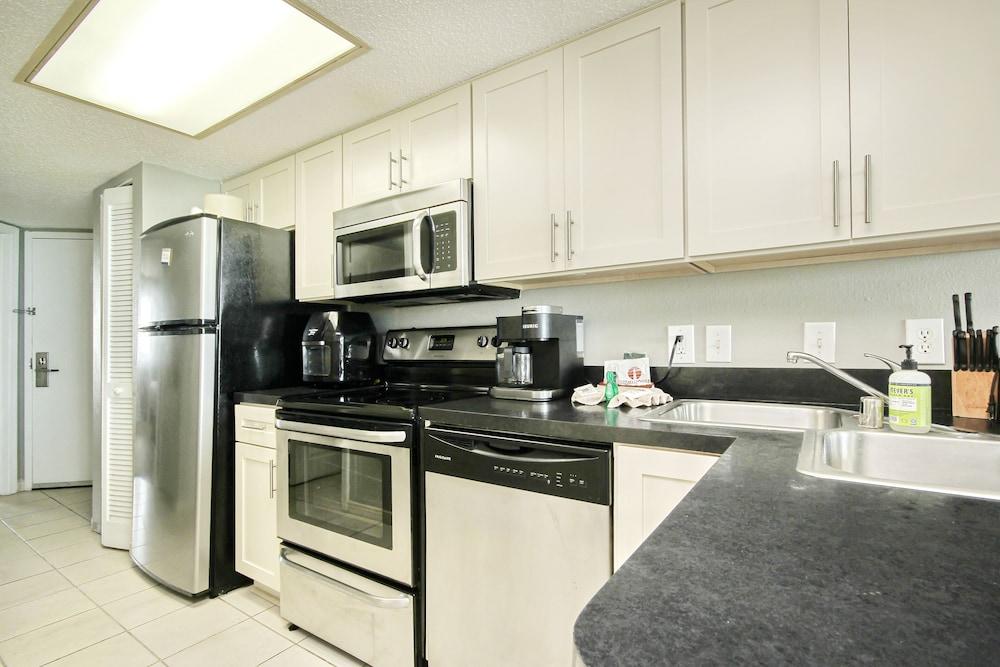 Bay Watch Resort & Conference Center photo 35