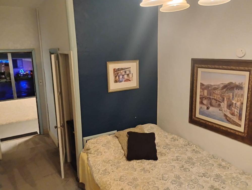 BV MOTEL photo 17