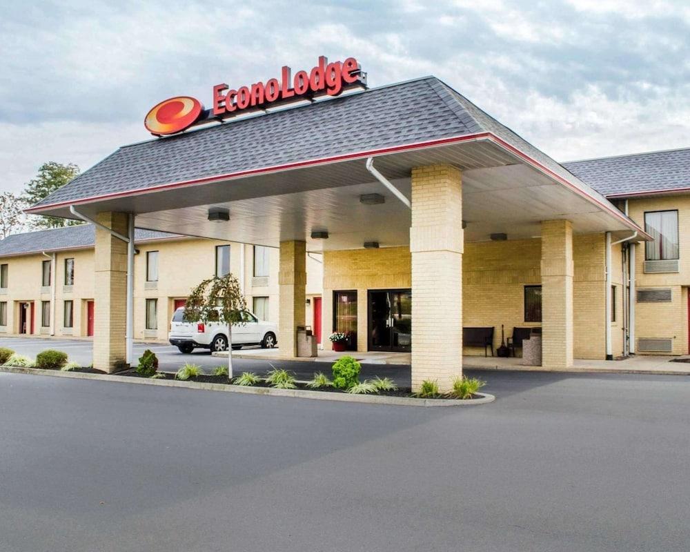 Econo Lodge Mifflintown photo 1