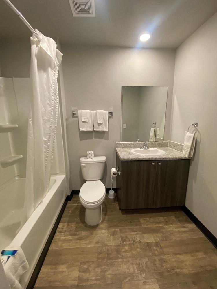 WoodSpring Suites Atlanta Airport photo 16