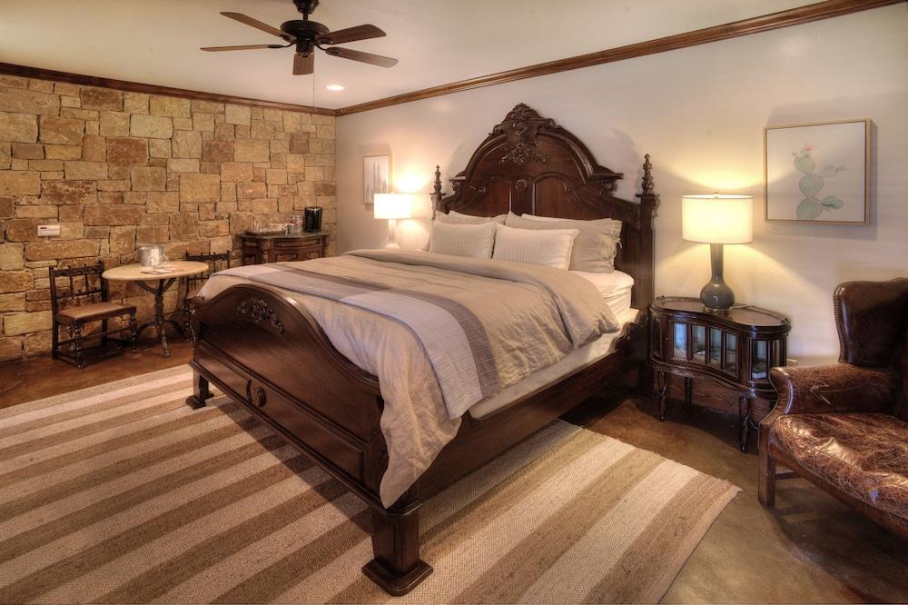 The Winchester Lodge photo 11