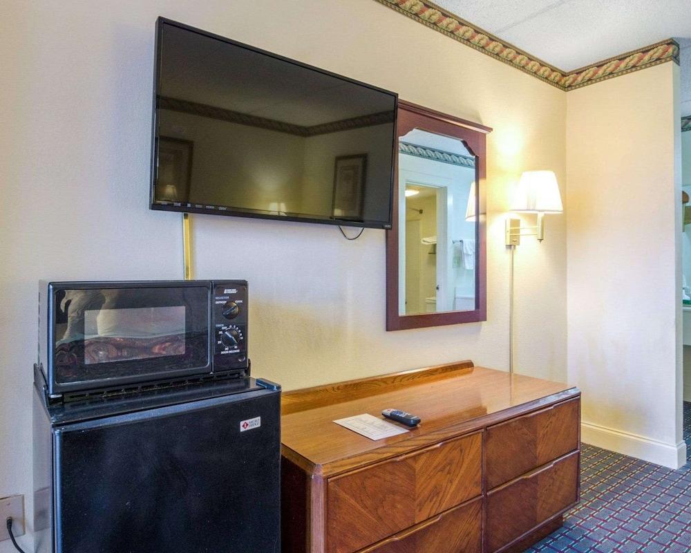 Rodeway Inn Norcross photo 6
