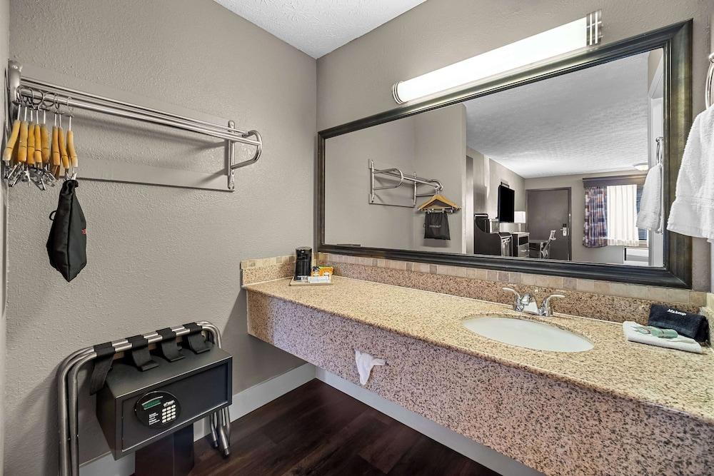 Best Western Braselton Inn photo 10