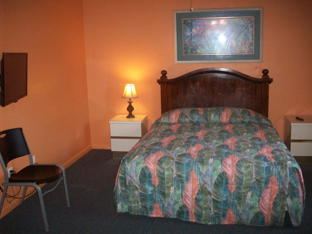 All Suite Motel photo 11