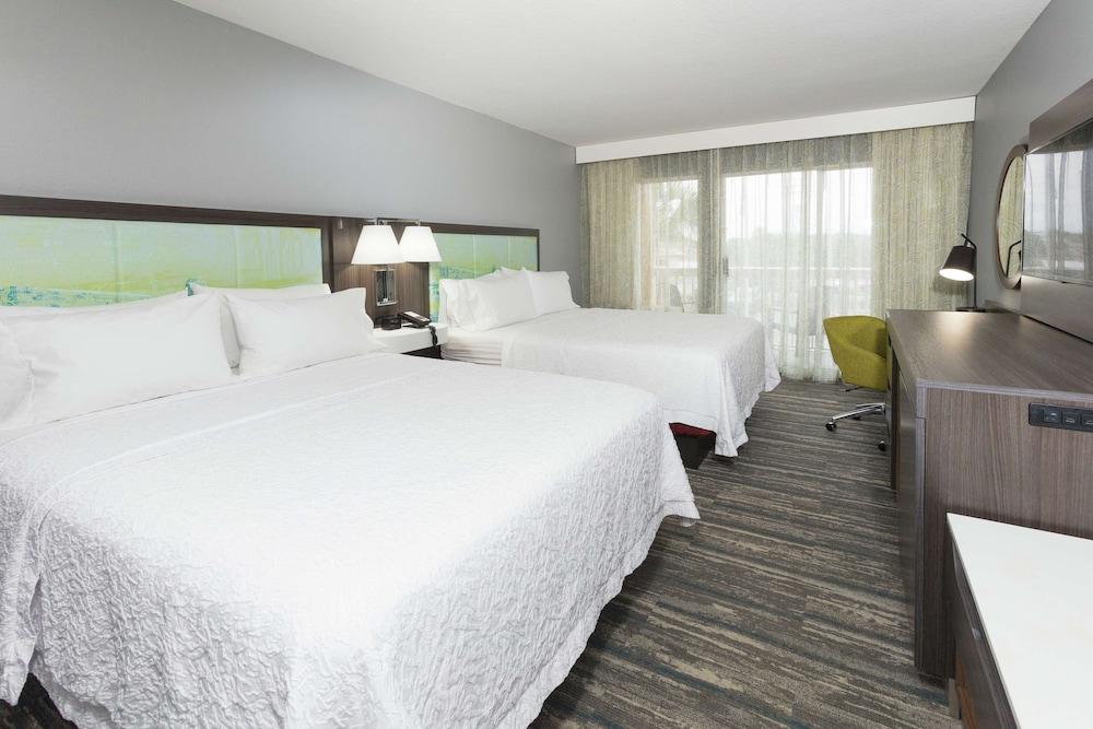Hampton Inn St. Augustine Beach photo 10