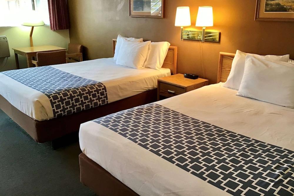 Travelodge by Wyndham Powell photo 15