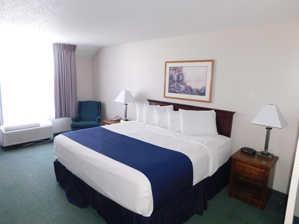 Northwoods Best Inn -Turtle Lake photo 8