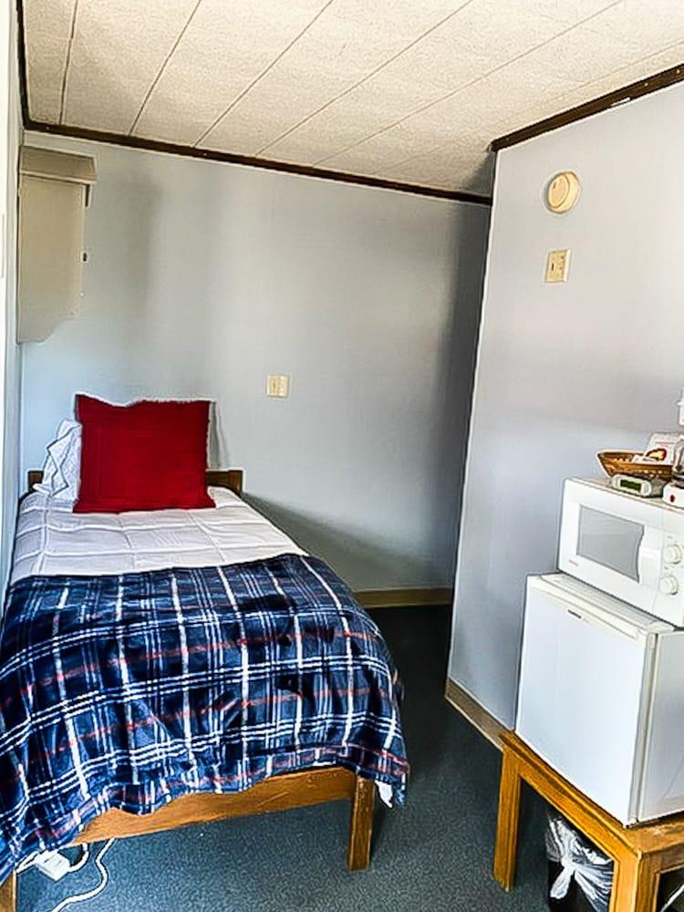 The Gold Pan Motel photo 64