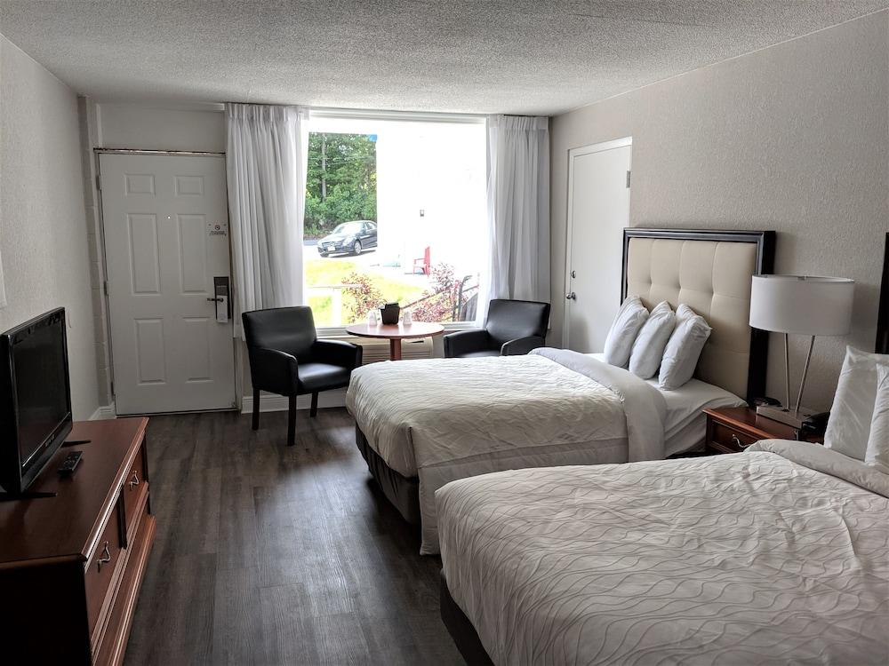 Lakefront Terrace Resort photo 3