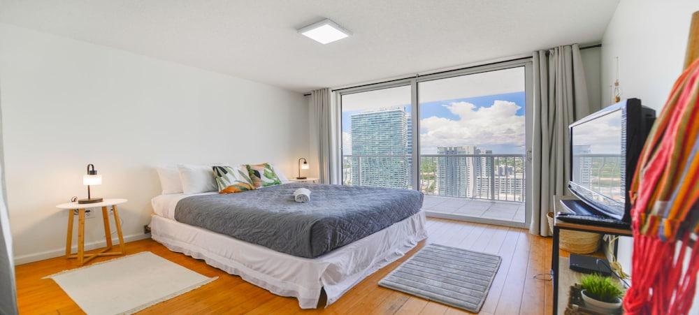 Icon Residences photo 23
