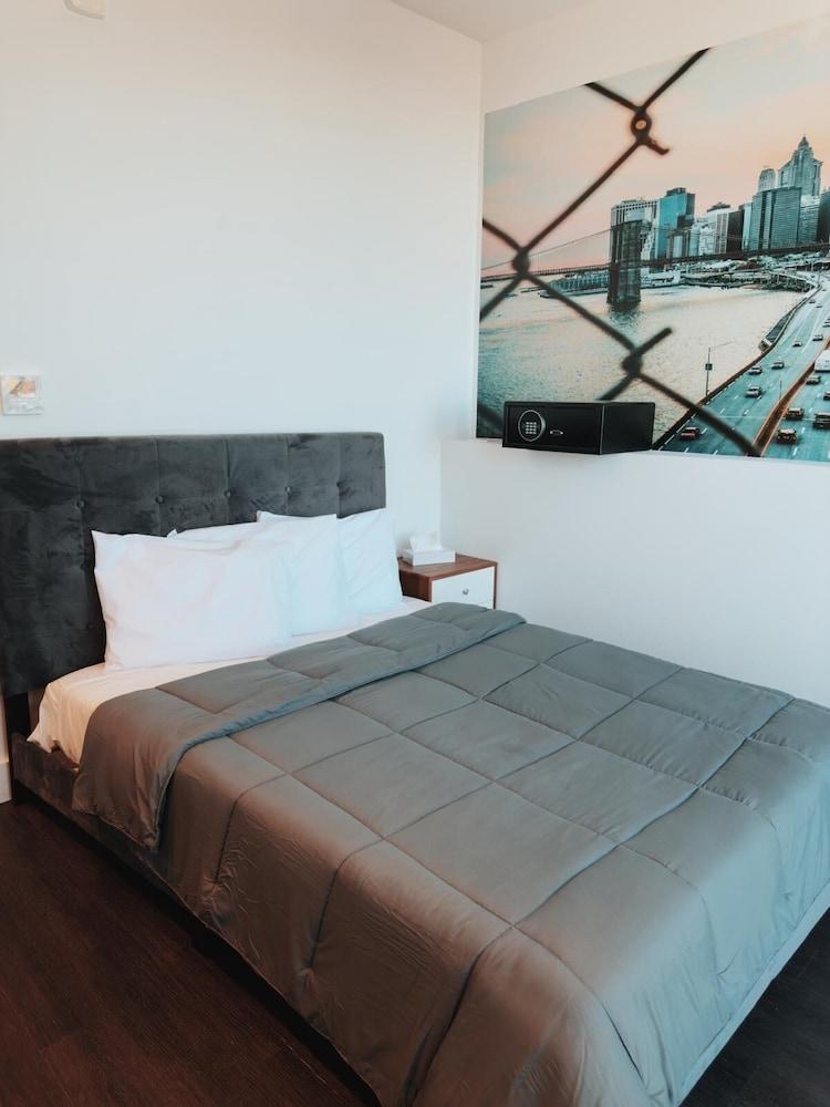 Nova Hotel Brooklyn photo 13