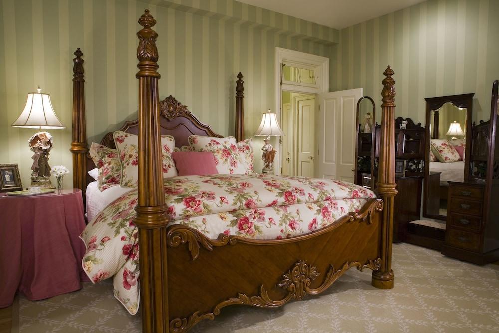 Inn at 202 Dover photo 6