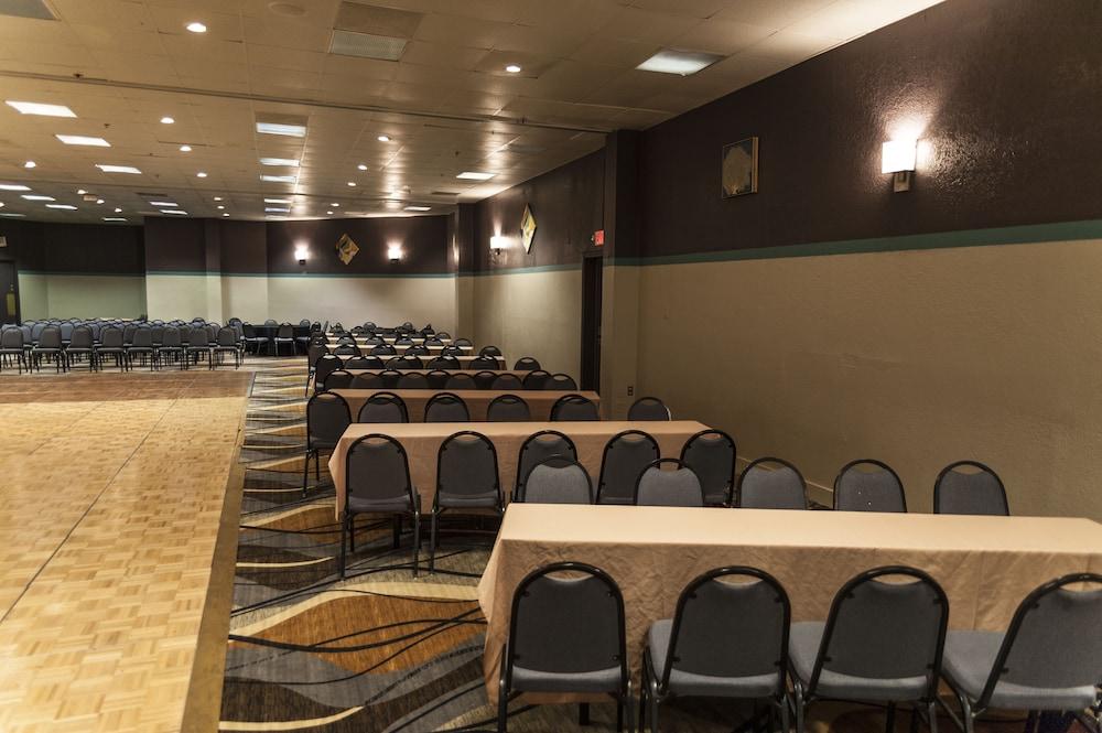 Studio 6 Amarillo, TX – West Medical Center photo 57