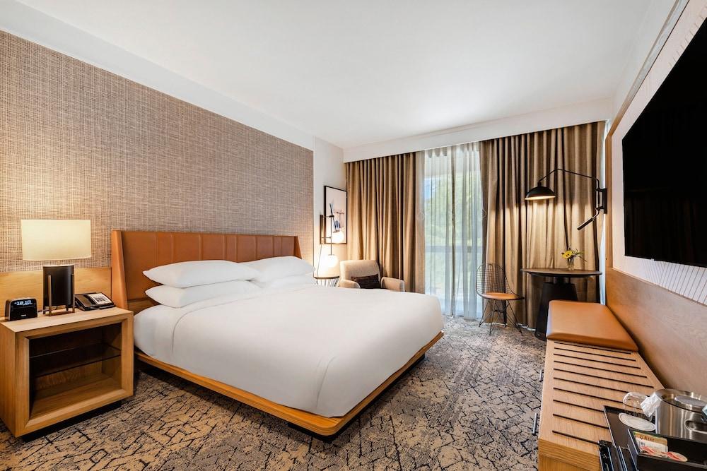 Sheraton Chapel Hill Hotel photo 43
