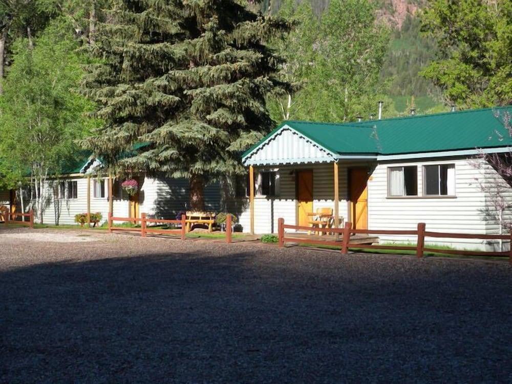 Redstone Cliffs Lodge photo 1