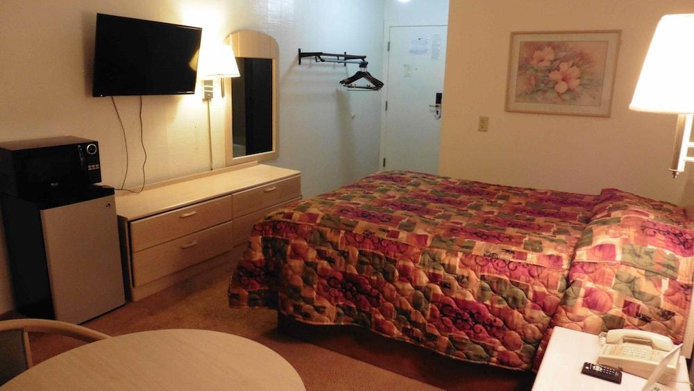 Heritage Inn photo 11