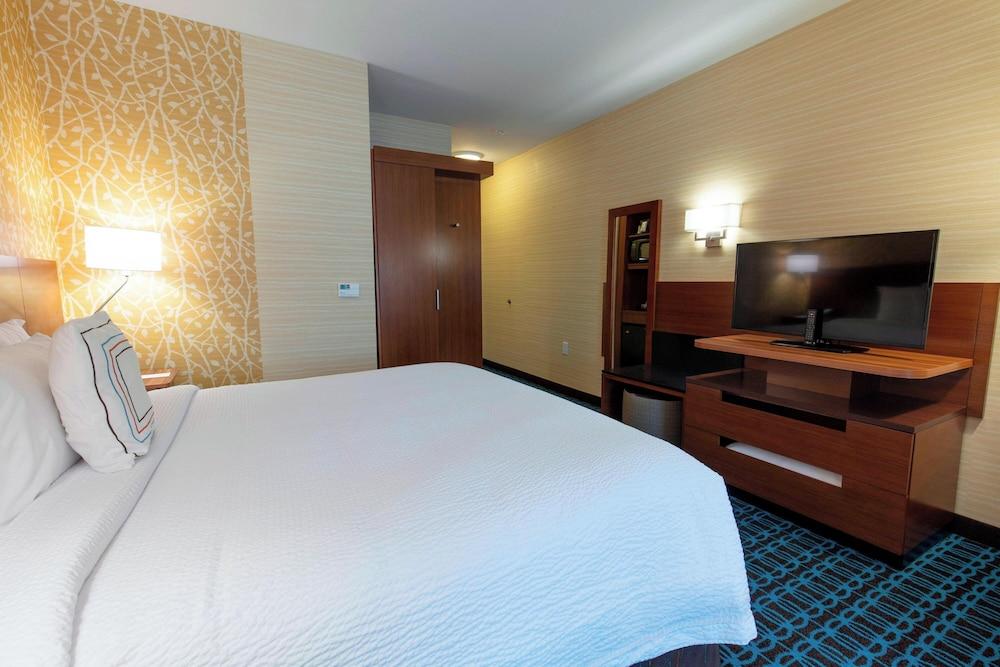 Fairfield Inn & Suites by Marriott Atlanta Woodstock photo 10