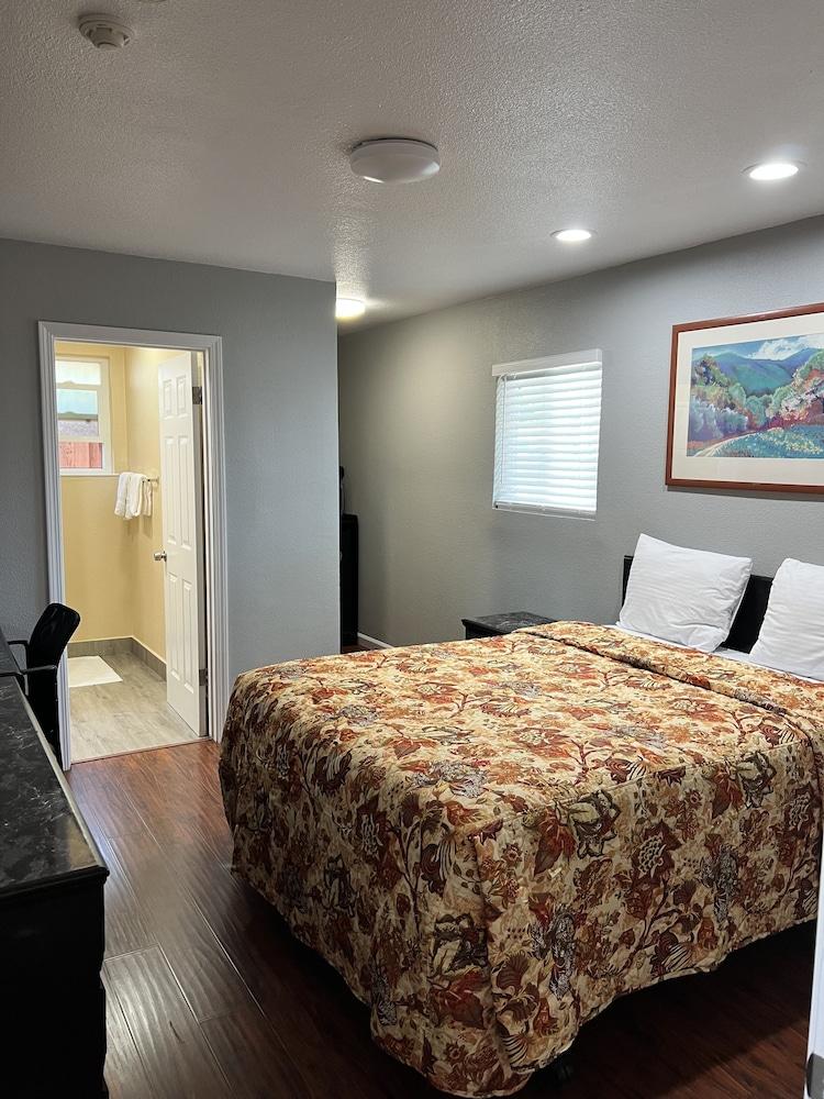 Studio Inn Livermore photo 24
