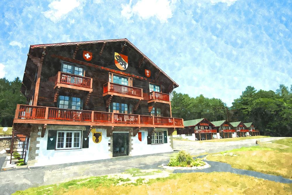 Swiss Chalets Village Inn photo 88