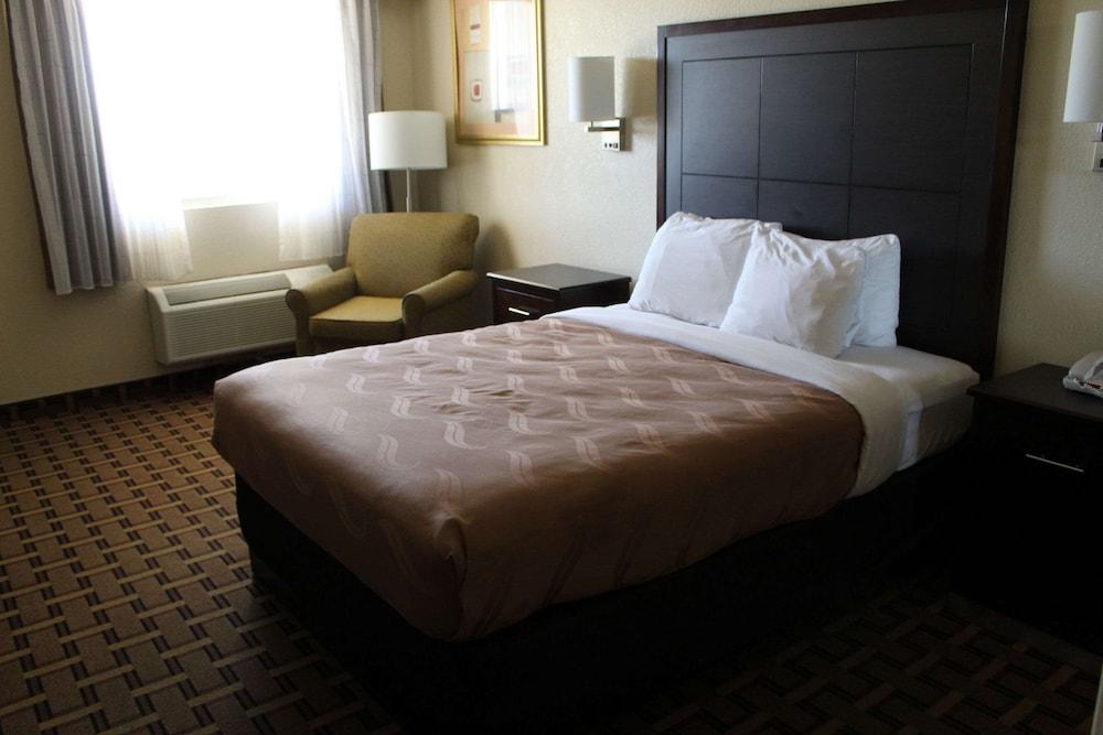 Quality Inn Conway - Greenbrier photo 3