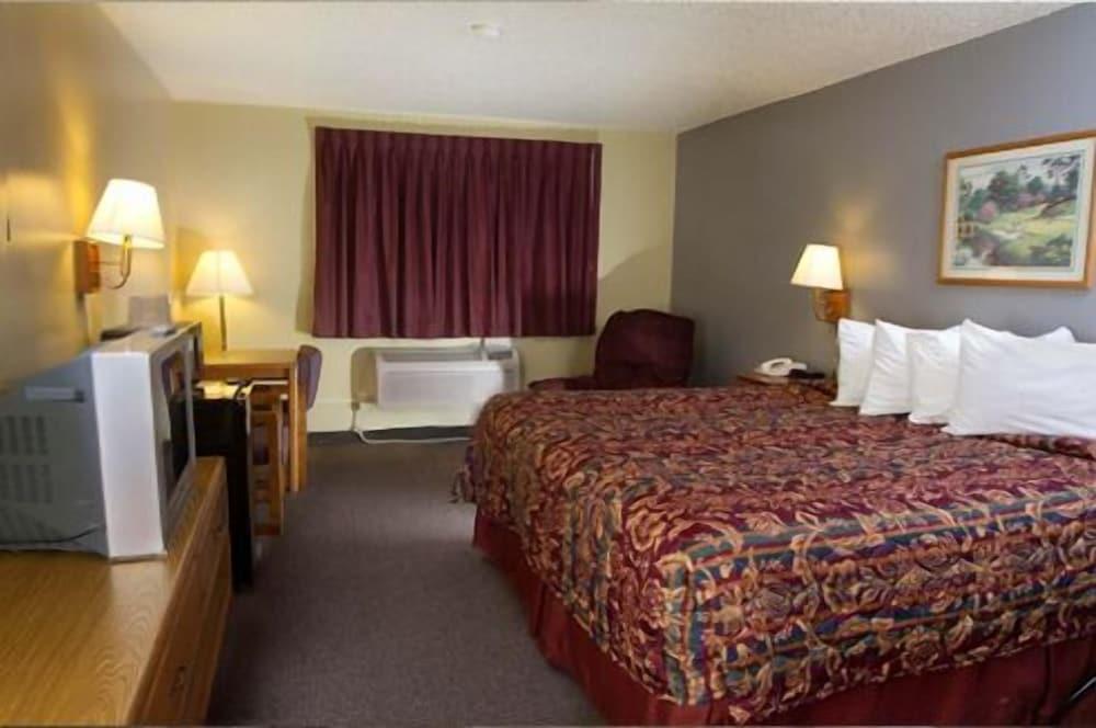Cherokee Inn photo 4