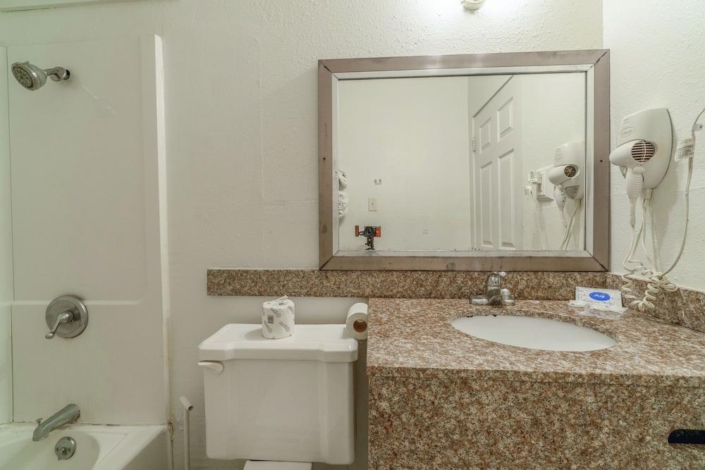 Pelican Inn by Belvilla Aransas Pass, TX photo 38