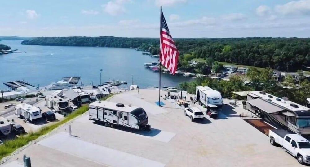 Coconuts RV Resort photo 18