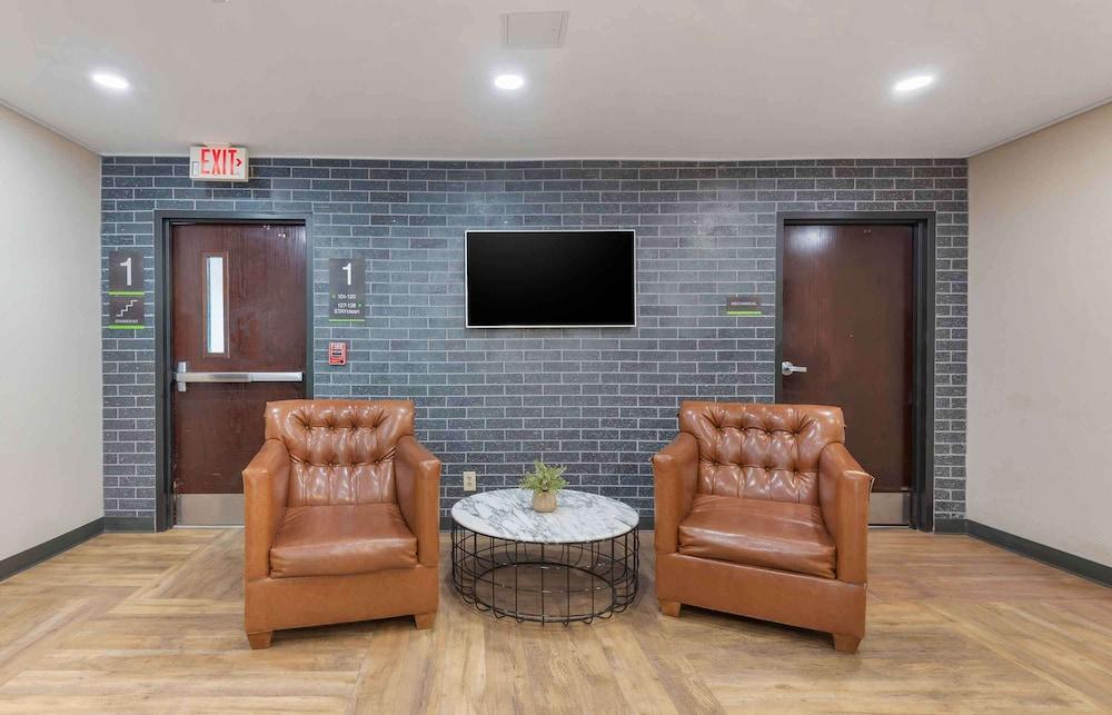 Extended Stay America Select Suites - Charlotte - Tyvola Rd. photo 4