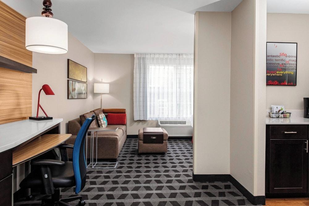 TownePlace Suites by Marriott Dallas Plano/Legacy photo 6