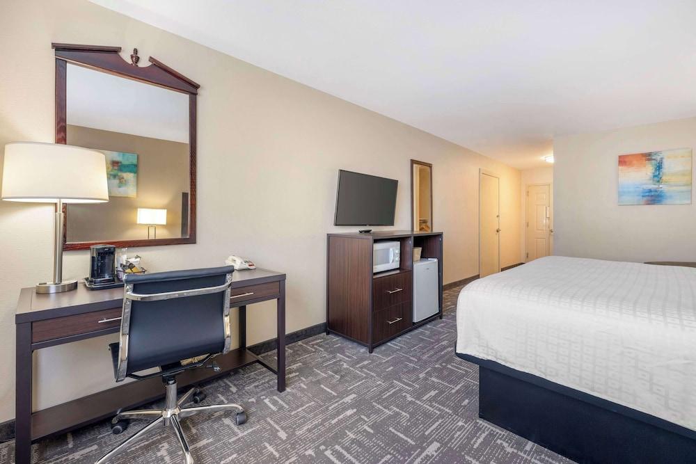 Best Western Post Inn photo 34