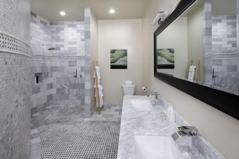 Rockhouse Suites photo 20