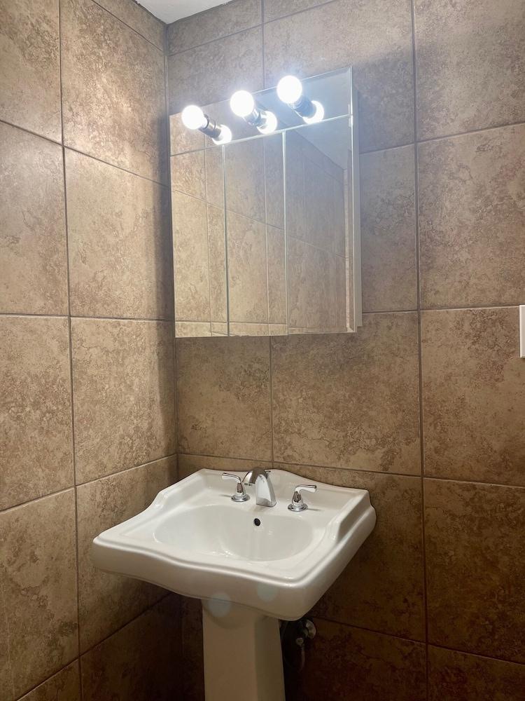 The Oasis Extended Stay photo 5