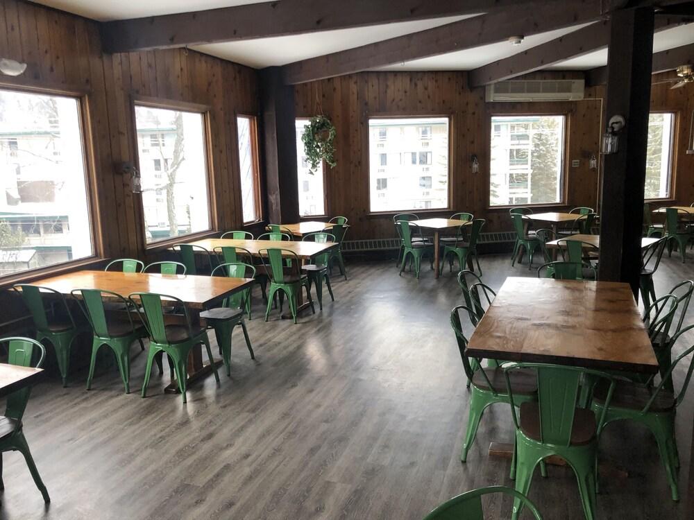 The Lodge at Mount Snow photo 16