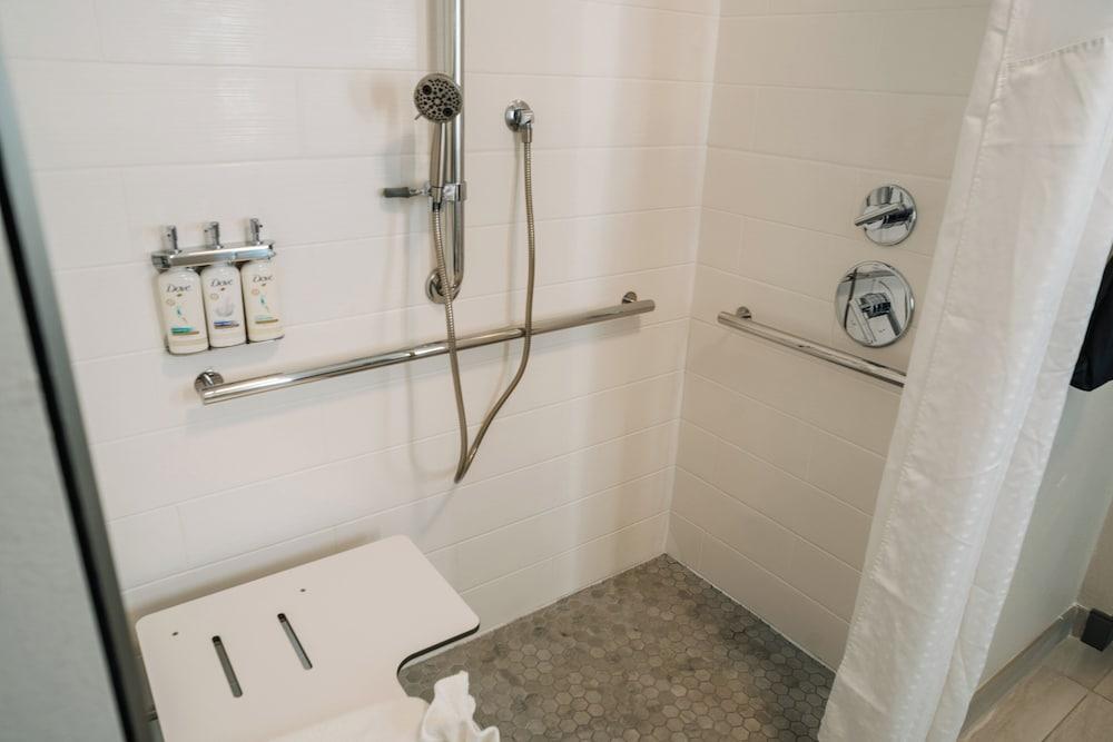 Holiday Inn Express & Suites McCalla - Birmingham West by IHG photo 30