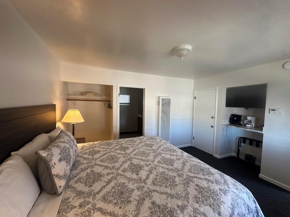 Lee Vining Motel photo 3
