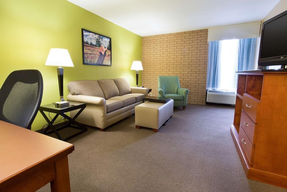 Heritage Inn Suites Houston/Sugar Land, Trademark by Wyndham photo 14