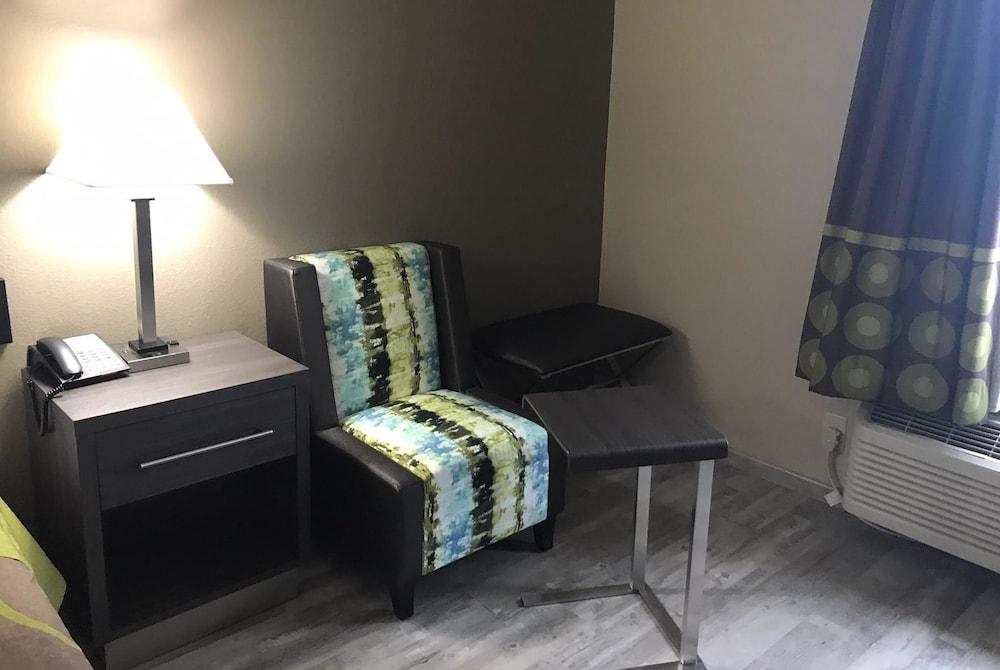 Super 8 by Wyndham Pascagoula — hotel in Pascagoula