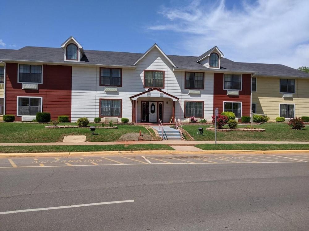 Medical Inn Motel photo 11