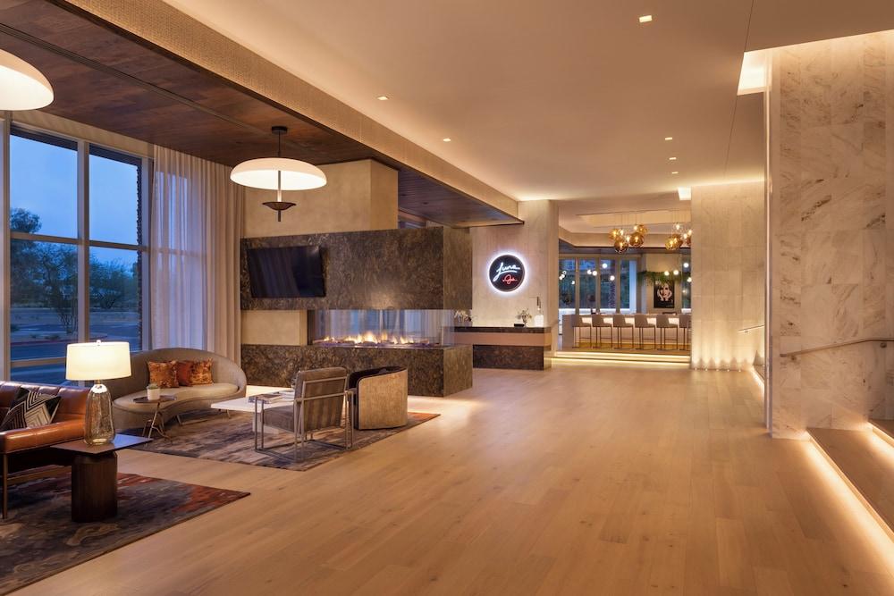 Caesars Republic Scottsdale, a Hilton Hotel photo 77