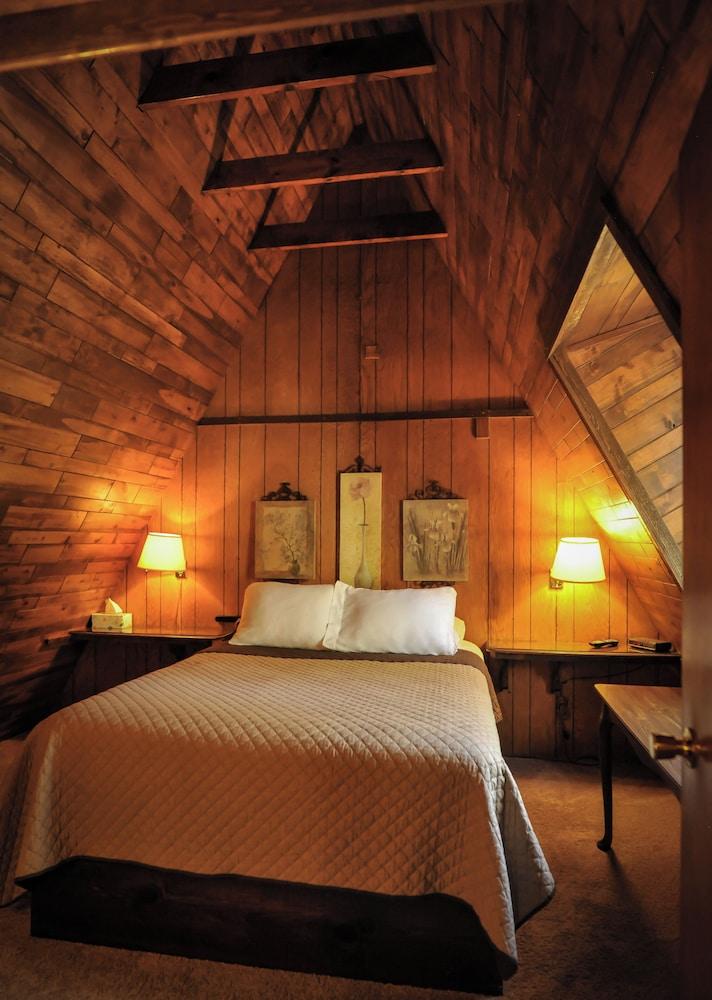 Bear Creek Motel And Cabins photo 19