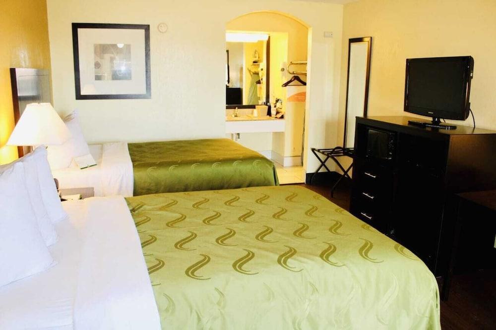 Quality Inn Indianola photo 18