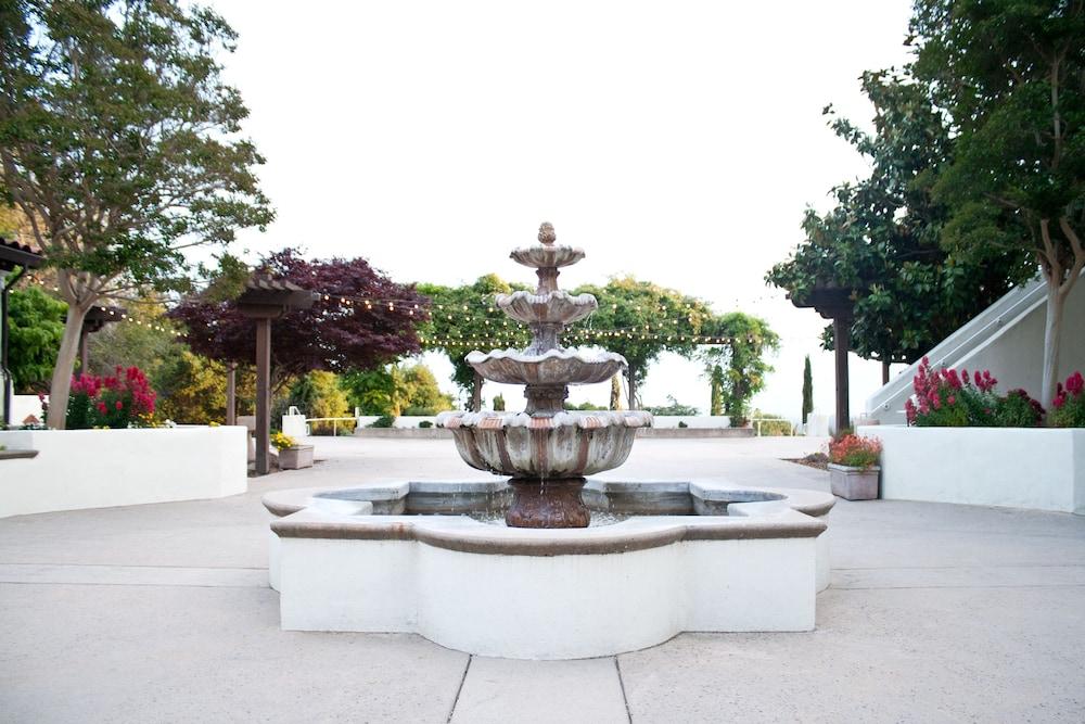Chaminade Resort & Spa photo 83