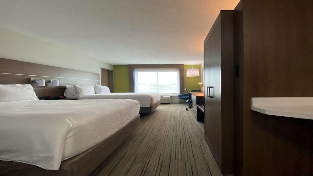 Holiday Inn Express & Suites Somerset Central by IHG photo 26