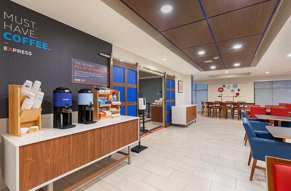 Holiday Inn Express Mt. Juliet by IHG photo 36