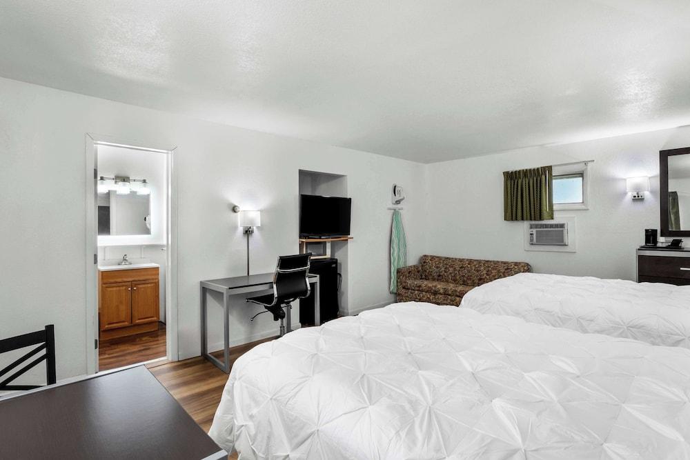 Americas Best Value Inn Jonesville Hillsdale photo 3
