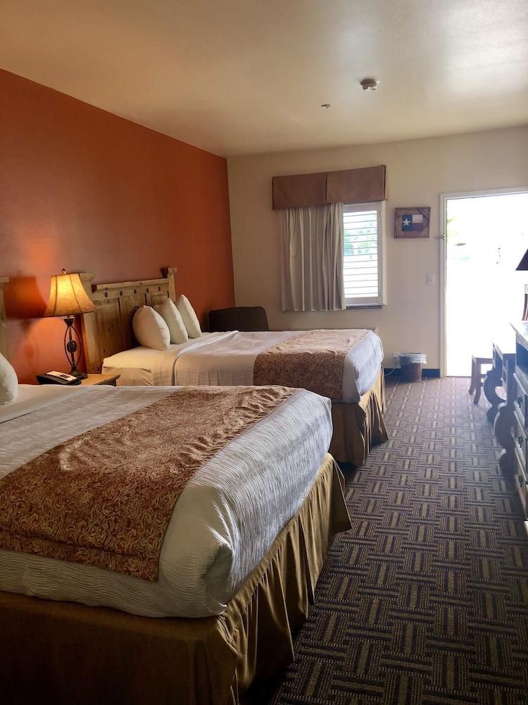 Hotel Texas photo 8